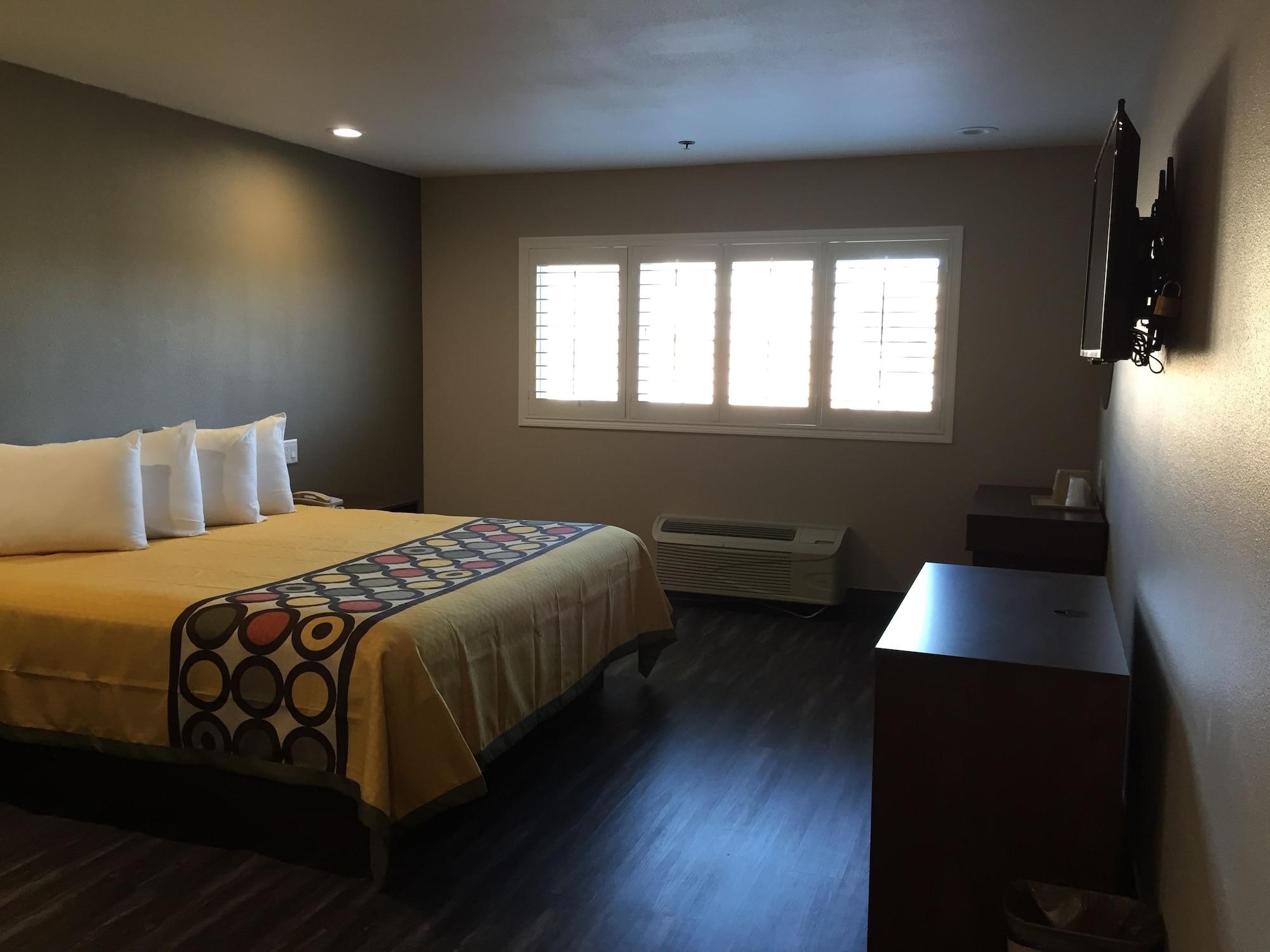 Super 8 By Wyndham National City Chula Vista Buitenkant foto