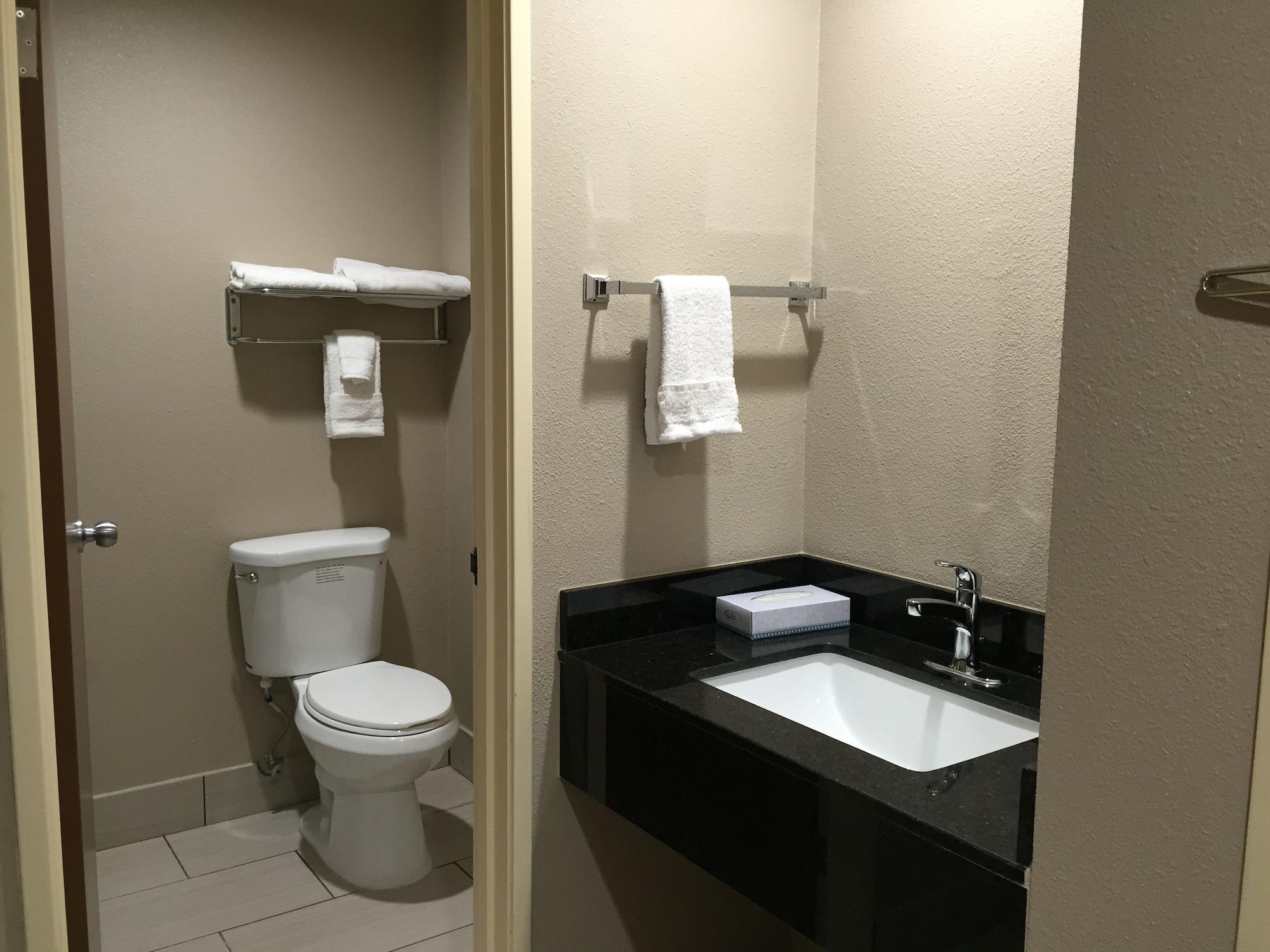 Super 8 By Wyndham National City Chula Vista Buitenkant foto