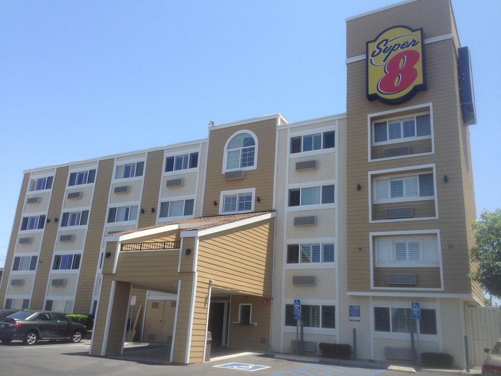 Super 8 By Wyndham National City Chula Vista Buitenkant foto