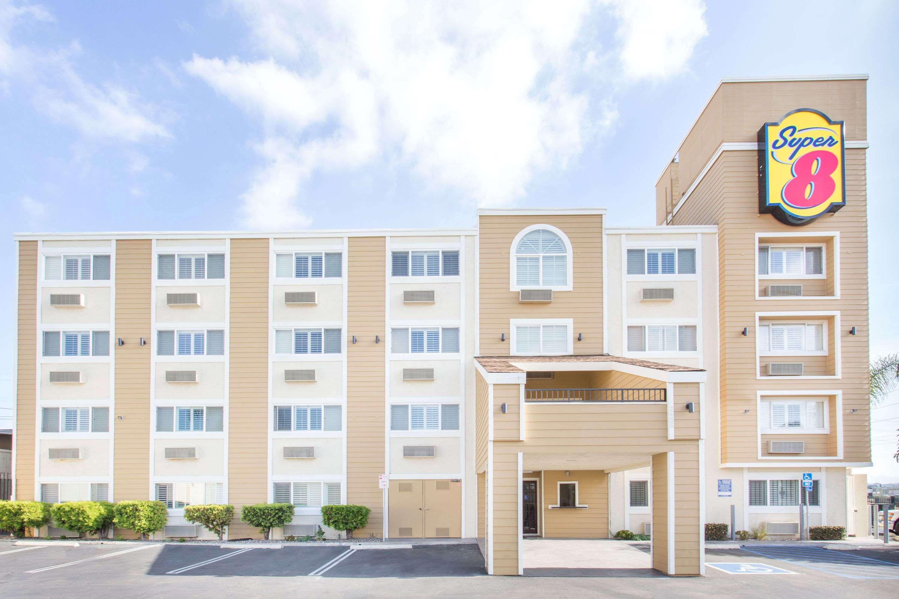 Super 8 By Wyndham National City Chula Vista Buitenkant foto