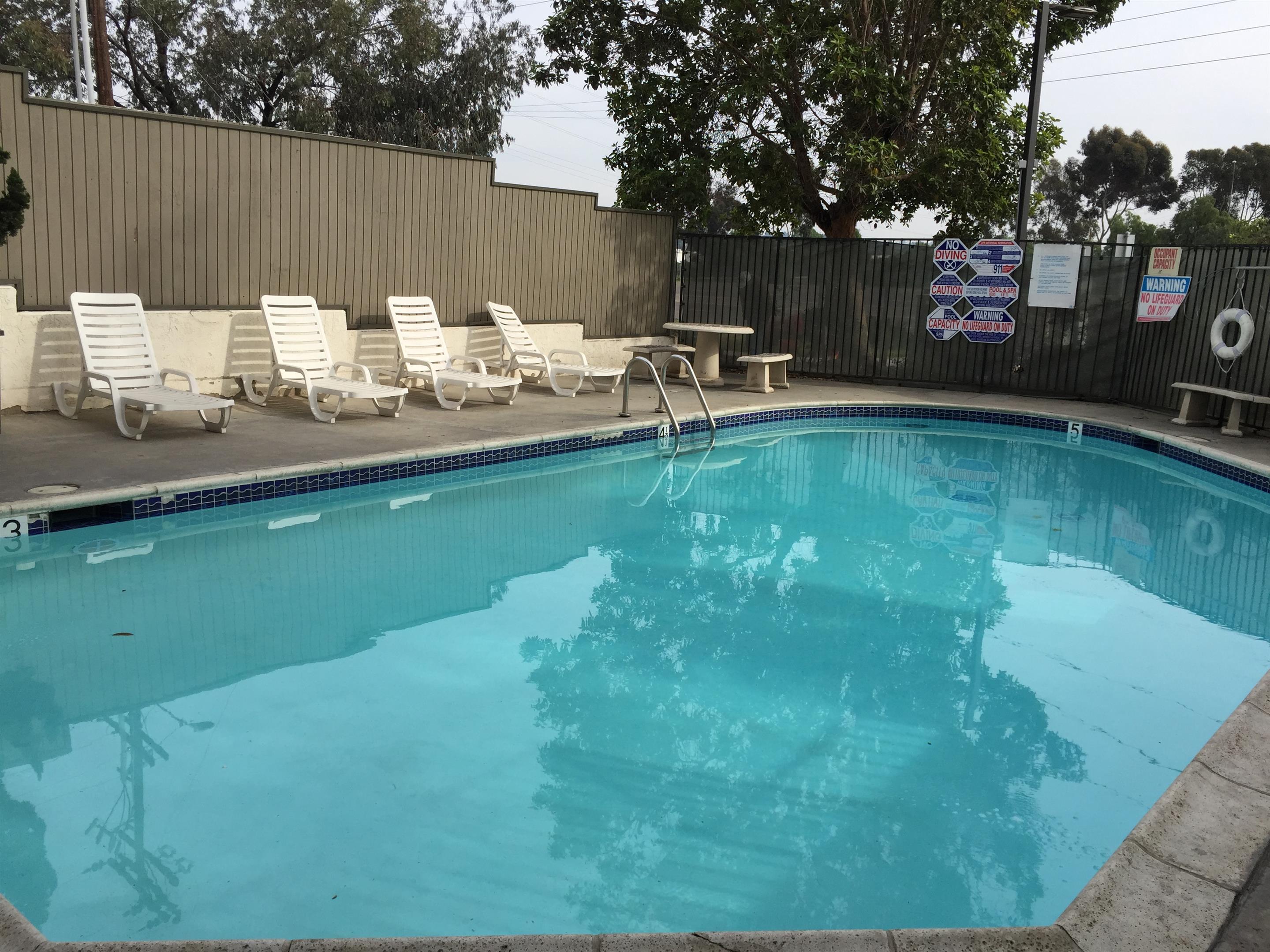 Super 8 By Wyndham National City Chula Vista Buitenkant foto