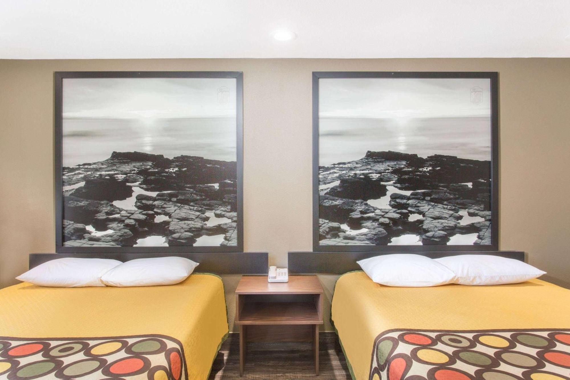 Super 8 By Wyndham National City Chula Vista Buitenkant foto